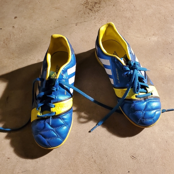 Boys shoes, boys boots , ⚽️ cleats. - Picture 12 of 12